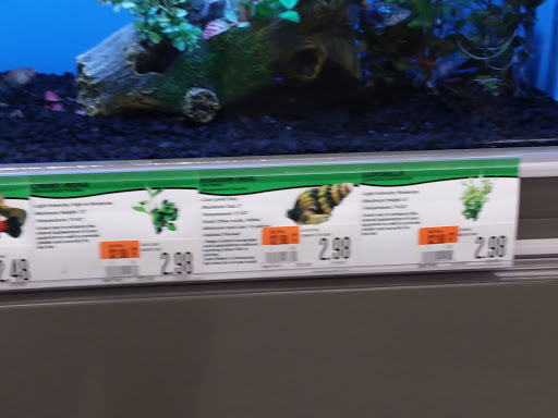 Pet Supply Store «Pet Supplies Plus», reviews and photos, 13360 W 87th St Pkwy, Lenexa, KS 66215, USA