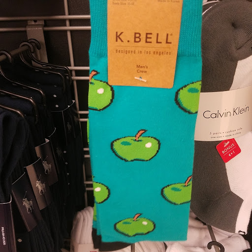 Shopping Mall «Fairfield Shopping Center», reviews and photos, 5322 Lord Dunmore Ct, Virginia Beach, VA 23464, USA