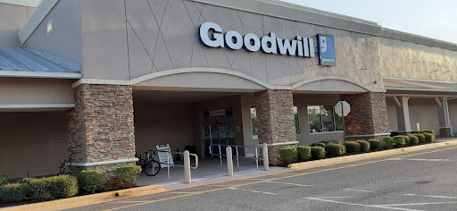 Goodwill Retail & Donation Center, 24051 Peachland Blvd, Port Charlotte, FL 33954, Thrift Store