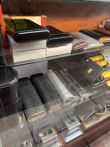 Tobacco Shop «California Tobacco Center», reviews and photos, 1501 Polk St, San Francisco, CA 94109, USA