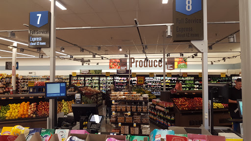 Grocery Store «Food Lion», reviews and photos, 5209 Plaza Dr, Hopewell, VA 23860, USA