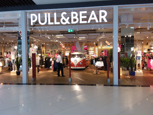 Pull & Bear