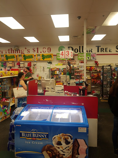 Dollar Store «Dollar Tree», reviews and photos, 7180 Cradlerock Way, Columbia, MD 21045, USA