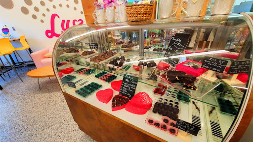 Ice Cream Shop «LUV Ice Cream Cafe», reviews and photos, 2587 7th Ave E, North St Paul, MN 55109, USA