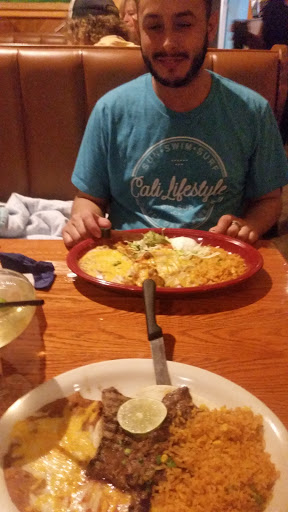 Mexican Restaurant «La Hacienda Del Rio», reviews and photos, 4 Taggart Dr, Nashua, NH 03060, USA