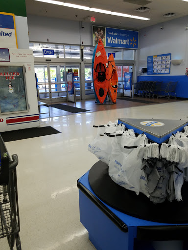 Discount Store «Walmart», reviews and photos, 6797 WA-303, Bremerton, WA 98311, USA