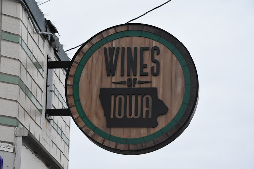 Wine Store «Wines of Iowa», reviews and photos, 234 5th St, West Des Moines, IA 50265, USA