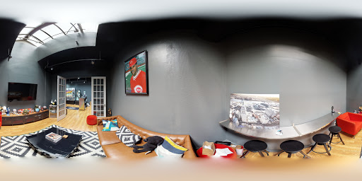 Shoe Store «Corporate», reviews and photos, 2643 Erie Ave, Cincinnati, OH 45208, USA