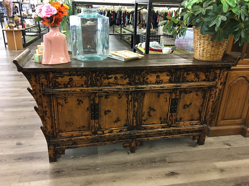 Thrift Store «Sav More Thrift», reviews and photos, 2025 W 1st St, Santa Ana, CA 92703, USA