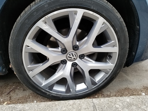 Wheel alignment service Hamilton