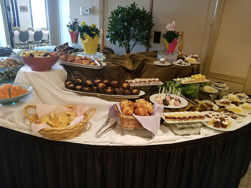 Country Club «Broadmoor Country Club», reviews and photos, 2155 Kessler Blvd W Dr, Indianapolis, IN 46228, USA