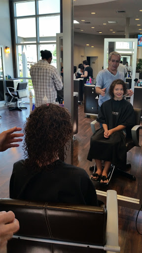 Hair Salon «Frizzles», reviews and photos, 6733 Commerce St, Springfield, VA 22150, USA