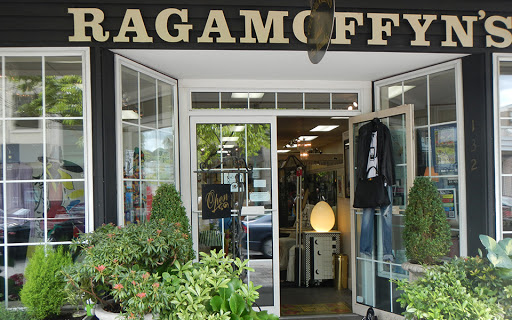 Ragamoffyn's Womens Consignment Store