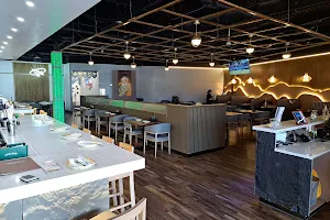 Kawachi Sushi & Bar image