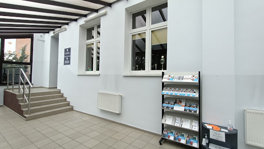 Centrum Edukacji i Pracy Młodzieży Aleje 11 Listopada 91, 66-400 Gorzów Wielkopolski, Polska
