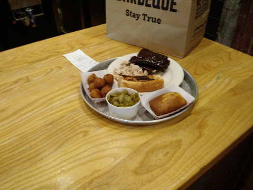 Barbecue Restaurant «City Barbeque», reviews and photos, 329 Whittington Pkwy, Louisville, KY 40222, USA