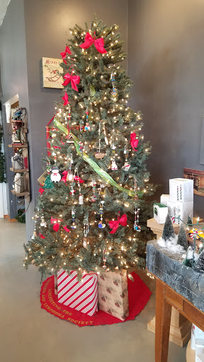 Gift Shop «Sleighbells Of Sherwood (Seasonal Business Open July1-December 23)», reviews and photos, 23855 SW 195th Pl, Sherwood, OR 97140, USA