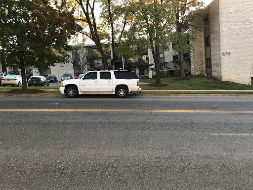 Tire Shop «Town Car Repair», reviews and photos, 301 S Glebe Rd, Arlington, VA 22204, USA