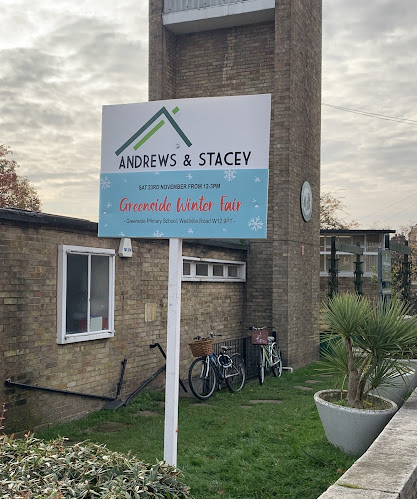 Reviews of Andrews and Stacey in London - Real estate agency