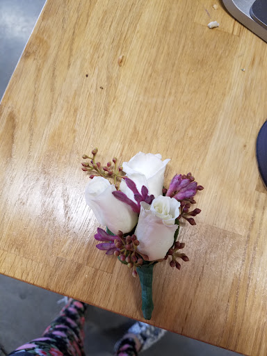 Florist «Mint Julep Flower Shop», reviews and photos, 808 5th St, Coralville, IA 52241, USA