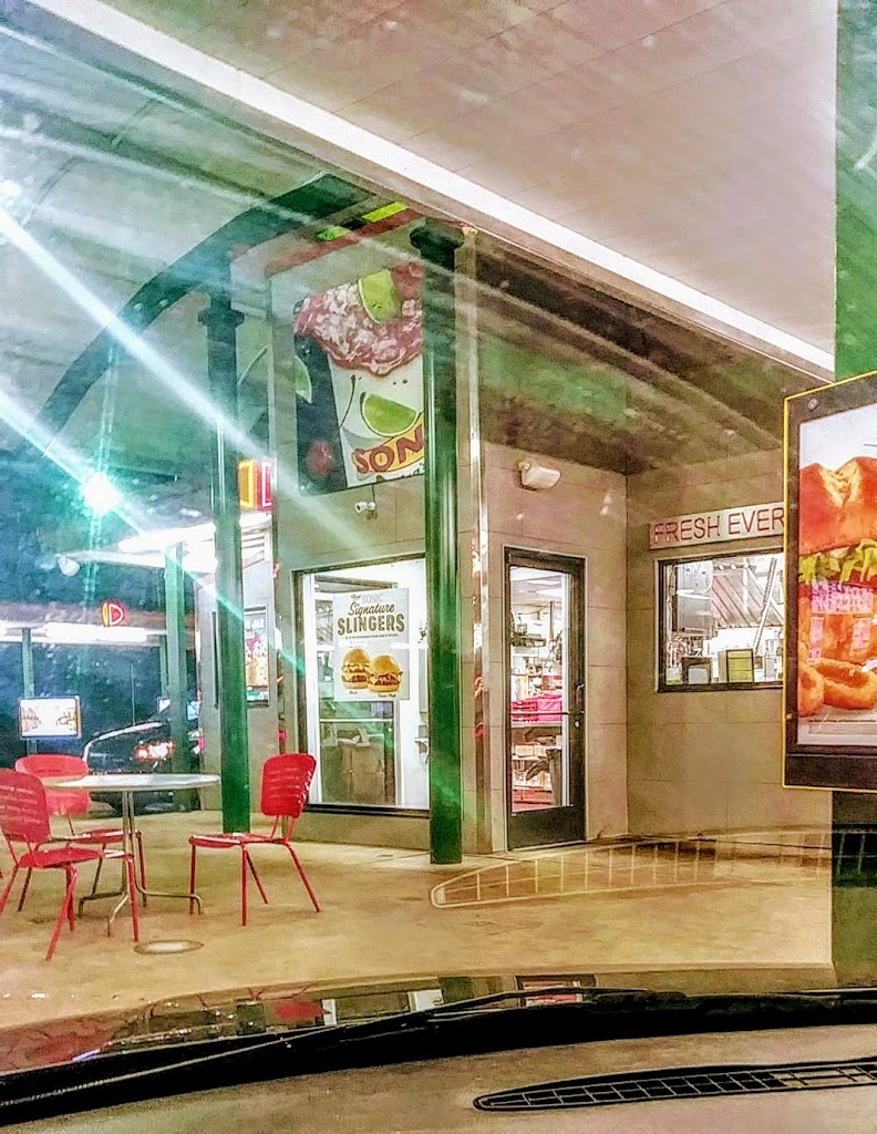 Sonic DriveIn Clarksville, TN 37042 Menu, Hours, Reviews and Contact