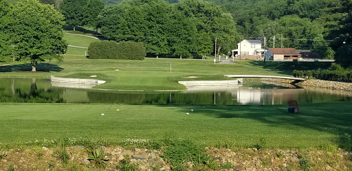 Golf Course «Pleasant Valley Country Club», reviews and photos, 440 Pleasant Valley Rd, Connellsville, PA 15425, USA