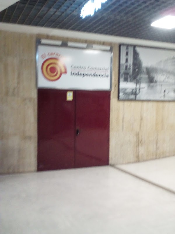 Imagen de Centro Comercial Independencia El Caracol (17 de 26)