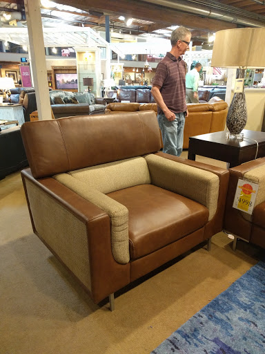 Furniture Store «Naturwood Home Furnishings», reviews and photos, 12125 Folsom Blvd, Rancho Cordova, CA 95742, USA