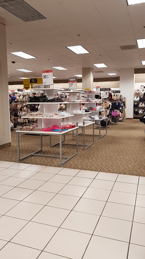 Department Store «Sears», reviews and photos, 8001 South Orange Blossom Trail, Orlando, FL 32809, USA