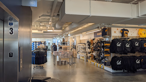 Book Store «Cal Student Store», reviews and photos, 2495 Bancroft Way #134, Berkeley, CA 94720, USA