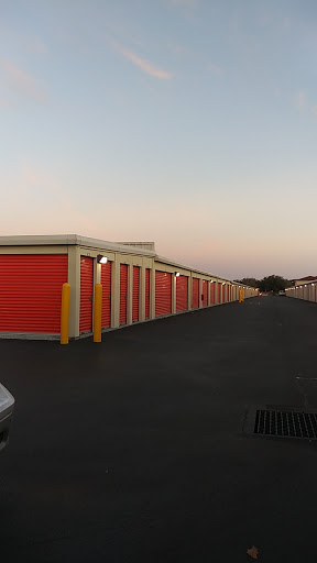 Self-Storage Facility «Personal Mini Storage», reviews and photos, 350 Commerce Center Dr, St Cloud, FL 34769, USA