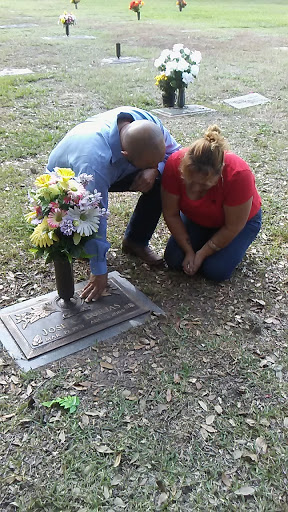 Funeral Home «Brookside Funeral Home», reviews and photos, 13747 Eastex Fwy, Houston, TX 77039, USA