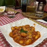 Photo n°2 de l'avis de Camila.a fait le 24/04/2023 à 07:00 sur le  Enoteca e Trattoria La Cantinetta à Naples