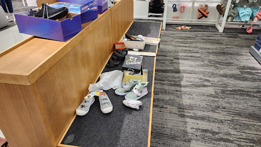 Department Store «Target», reviews and photos, 525 First Colonial Road, Virginia Beach, VA 23451, USA