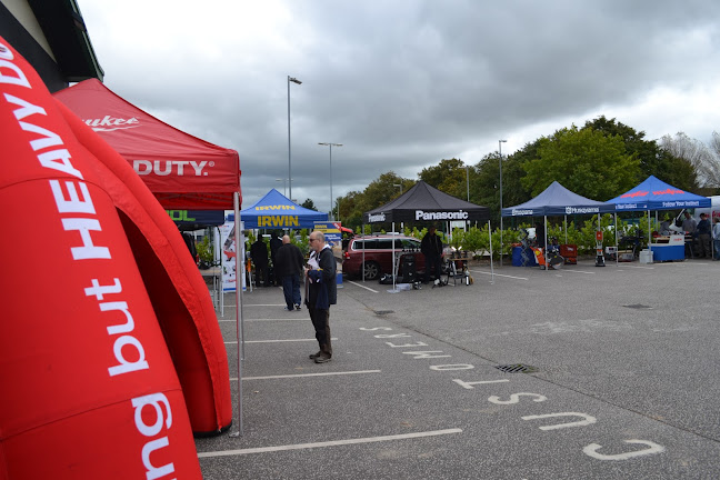 Protrade Tools & Fixings - Hardware store