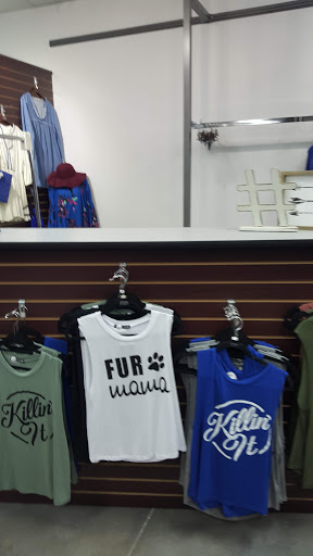 Clothing Store «Uptown Cheapskate», reviews and photos, 8228 E 61st St #101, Tulsa, OK 74133, USA