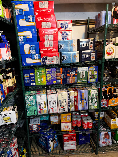 Beer Store «Harvest Wine & Spirits», reviews and photos, 842 Farmington Ave, West Hartford, CT 06119, USA