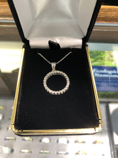 Jewelry Store «The Jewelry Exchange», reviews and photos, 440 Boston Post Rd, Sudbury, MA 01776, USA