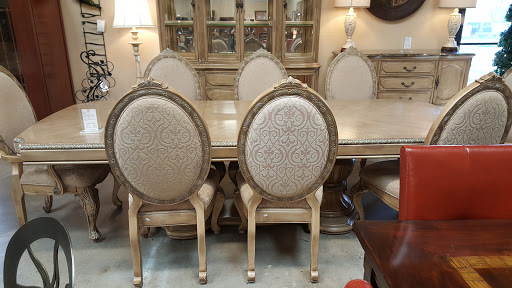 Furniture Store «Upscale Consignment Furniture & Decor», reviews and photos, 17785 SE 82nd Dr, Gladstone, OR 97027, USA