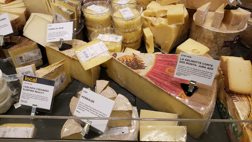 Gourmet Grocery Store «Metropolitan Market Magnolia», reviews and photos, 3830 34th Ave W, Seattle, WA 98199, USA