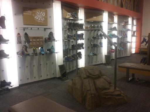 Camping Store «REI», reviews and photos, 49 Fitzgerald Street, Yonkers, NY 10710, USA