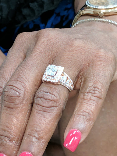 Jewelry Store «Elite Jewelers», reviews and photos, 504 N Central Expy, Richardson, TX 75080, USA