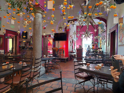 Casa Ledezma Restaurante Tlaquepaque - Guillermo Prieto 99, Centro, 45500 San Pedro Tlaquepaque, Jal., Mexico