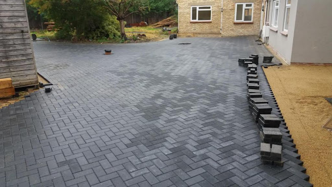 Emirates Paving & Landscaping - Construction company