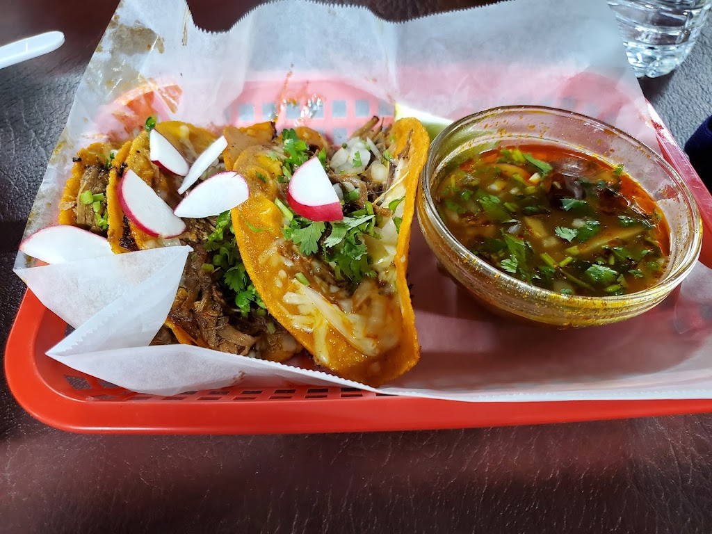 Mar Y Tierra Taqueria 37090