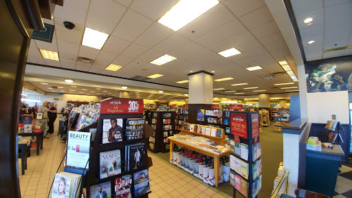 Book Store «Barnes & Noble», reviews and photos, 7119 South 1300 East St, Midvale, UT 84047, USA