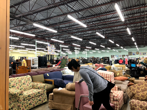 Thrift Store «Love of Jesus Thrift Store South», reviews and photos, 5503 Midlothian Turnpike, Richmond, VA 23225, USA