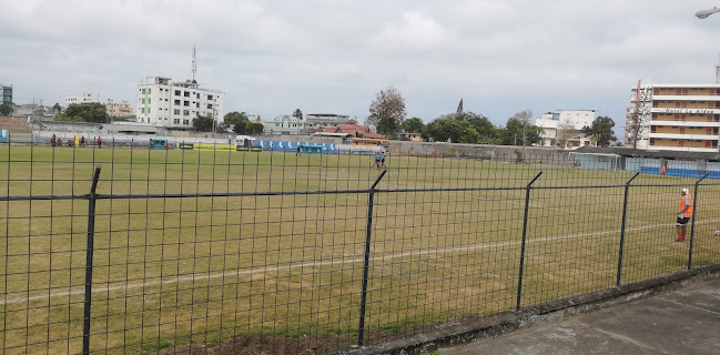 ESTADIO WALTER APARICIO vía principal