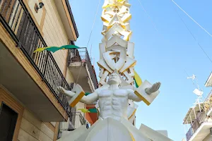 Festa dei Gigli di Brusciano in onore di Sant'Antonio da Padova image