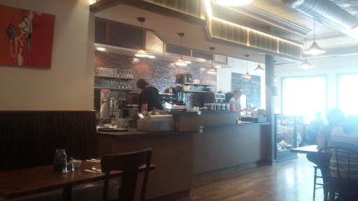 Restaurant «Uptowne Cafe», reviews and photos, 1217 Caledonia St, La Crosse, WI 54603, USA